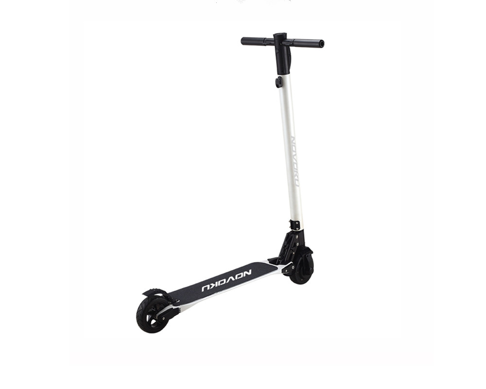 Trottinette électrique neuve de 6,5 pouces
   